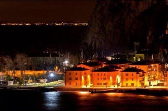 Antica Campione Rooms & Hostel Campione del Garda Exterior photo