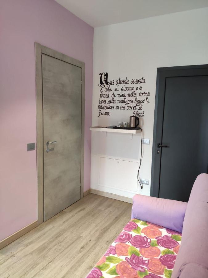 Antica Campione Rooms & Hostel Campione del Garda Exterior photo